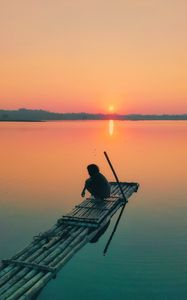 Preview wallpaper pier, sunset, silhouette, lonely, loneliness