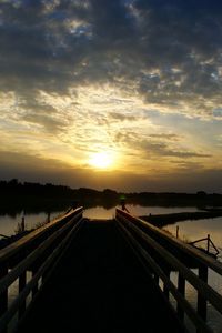 Preview wallpaper pier, water, decline, evening