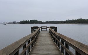 Preview wallpaper pier, water, river