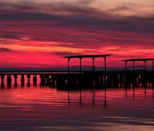 Preview wallpaper pier, wooden, evening, decline, twilight, red, outlines