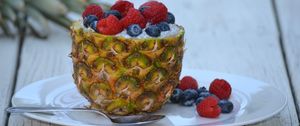 Preview wallpaper pineapple, berries, raspberries, blueberries, dessert