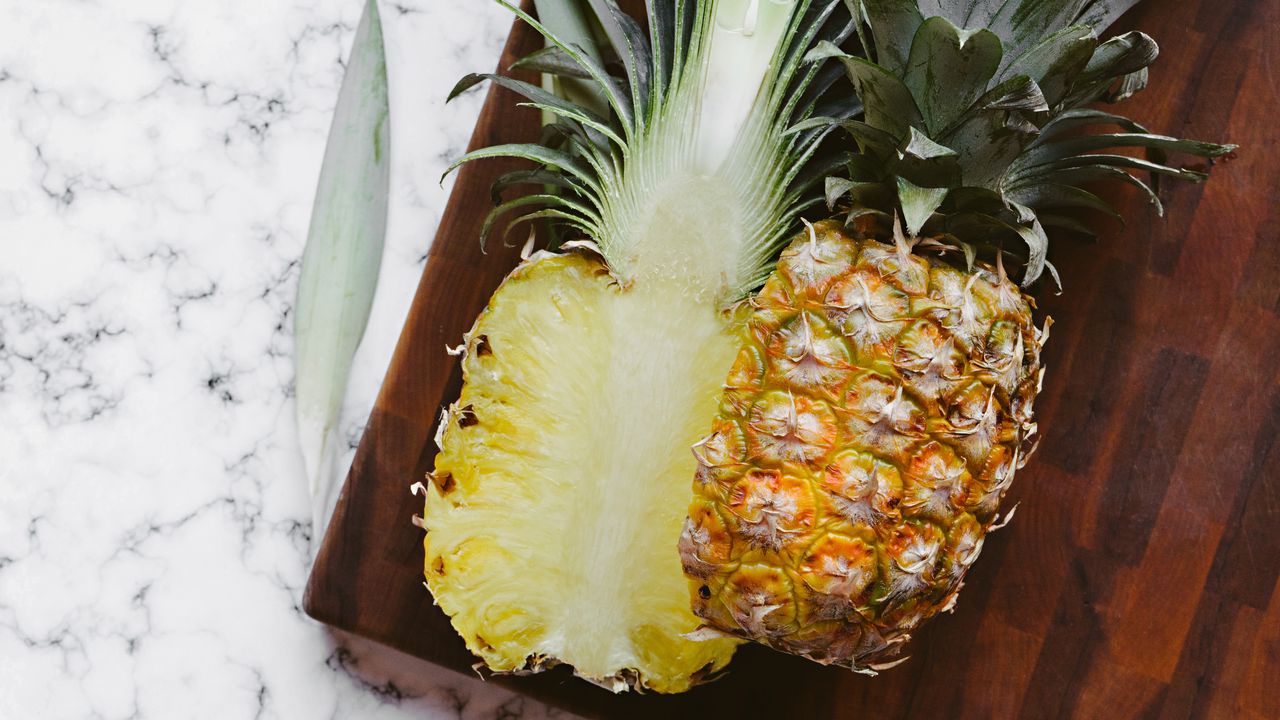 Wallpaper pineapple, fruit, cut, vegetable