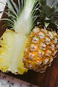 Preview wallpaper pineapple, fruit, cut, vegetable