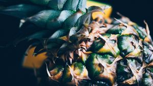 Preview wallpaper pineapple, fruit, tropical, exotic, closeup
