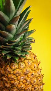 Preview wallpaper pineapple, fruit, tropical, yellow