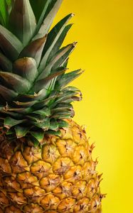 Preview wallpaper pineapple, fruit, tropical, yellow