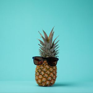 Preview wallpaper pineapple, sunglasses, style, cool