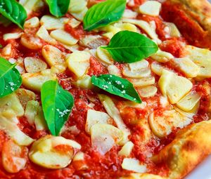 Preview wallpaper pizza, basil, sauce, garlic