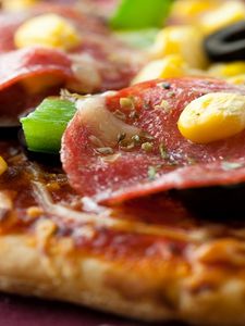 Preview wallpaper pizza, macro, sausage, corn