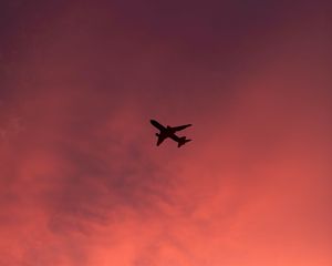 Preview wallpaper plane, flight, sunset, clouds, sky