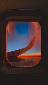 Preview wallpaper plane, porthole, window, glass