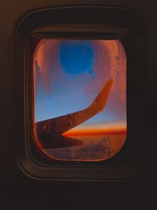Preview wallpaper plane, porthole, window, glass