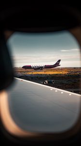 Preview wallpaper plane, porthole, window, airport