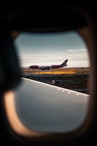 Preview wallpaper plane, porthole, window, airport