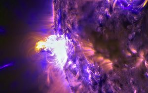 Preview wallpaper planet, explosion, purple, space