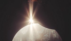 Preview wallpaper planet, shine, light, bright, space