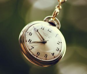 Preview wallpaper pocket watch, chain, dial