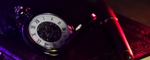 Preview wallpaper pocket watch, dial, light