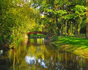 Preview wallpaper poland, trees, park, river