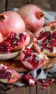 Preview wallpaper pomegranate, fruit, berries, dishes, still life
