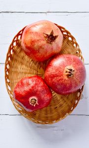 Preview wallpaper pomegranates, fruit, basket