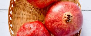 Preview wallpaper pomegranates, fruit, basket