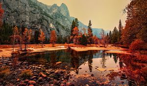 Preview wallpaper pond, trees, mountains, autumn