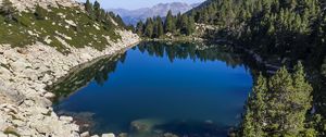 Preview wallpaper pond, trees, mountains, landscape