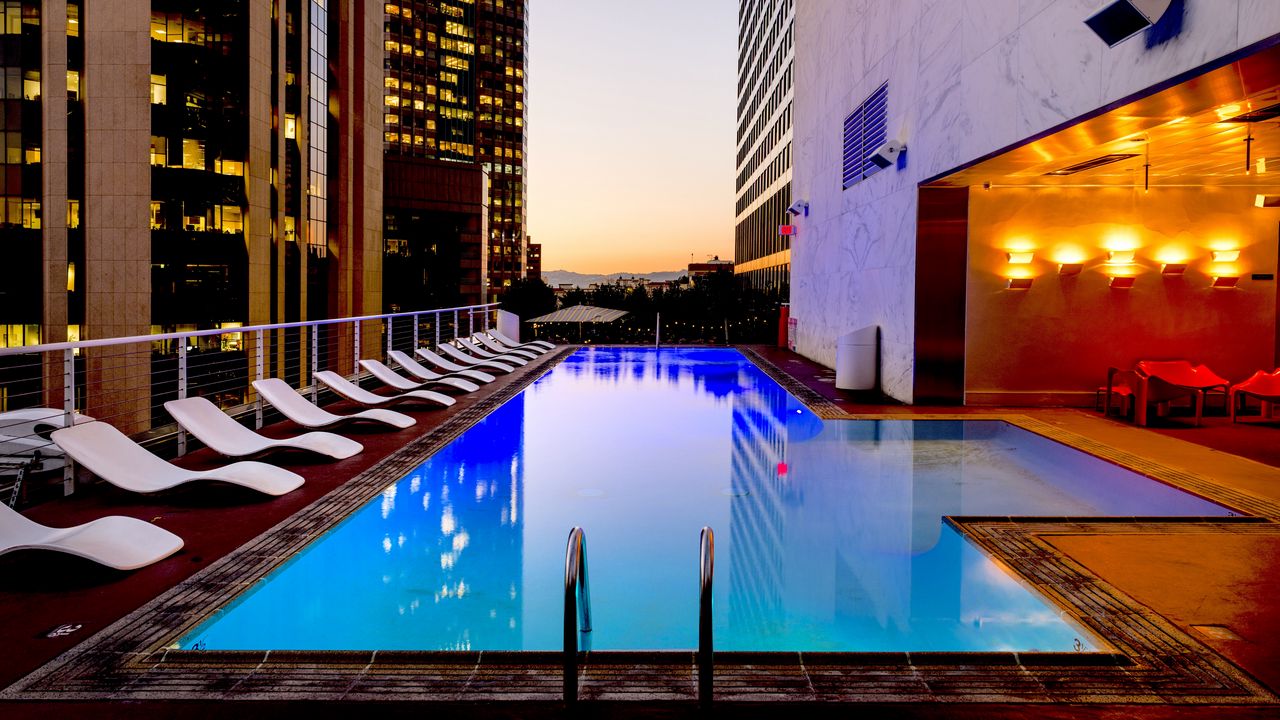 Wallpaper pool, skyscraper, hotel, luxury, los angeles, california