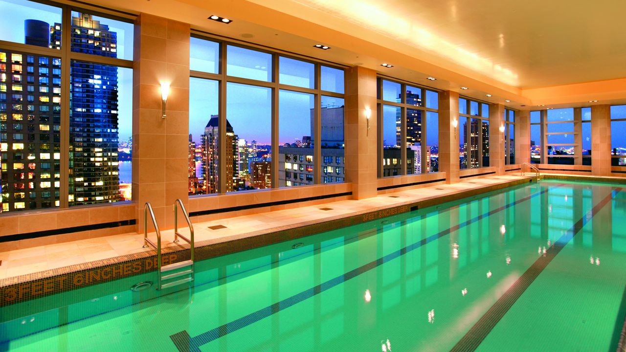 Wallpaper pool, water, city, interior, windows, hotel, light