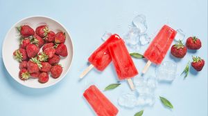 Preview wallpaper popsicles, ice cream, ice, dessert, strawberry