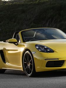 Preview wallpaper porsche, 718, boxster, convertible, yellow