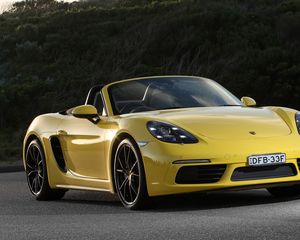 Preview wallpaper porsche, 718, boxster, convertible, yellow