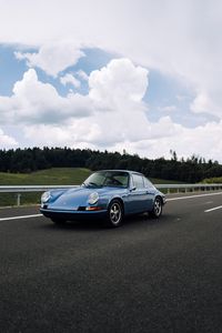 Preview wallpaper porsche 911, porsche, car, side view, road