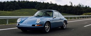 Preview wallpaper porsche 911, porsche, car, side view, road