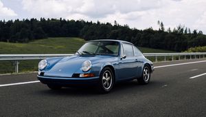 Preview wallpaper porsche 911, porsche, car, side view, road