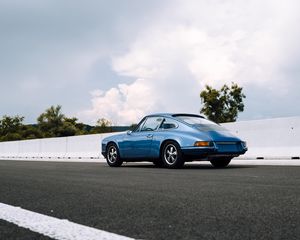 Preview wallpaper porsche 911, porsche, car, side view, road, blue