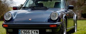 Preview wallpaper porsche 911, porsche, car, grass