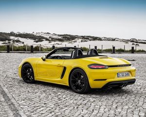 Preview wallpaper porsche, boxster, yellow, convertible