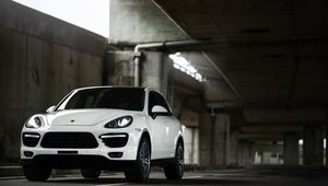 Preview wallpaper porsche cayenne, porsche, car, white, front view