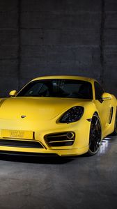 Preview wallpaper porsche, cayman, yellow, front view