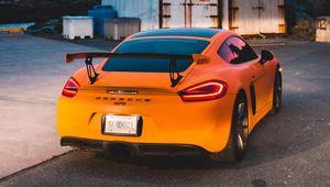 Preview wallpaper porsche gt4, porsche, sports car, car, spoiler, yellow