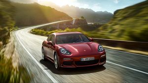 Preview wallpaper porsche, panamera, movement, auto, rotate