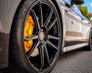 Preview wallpaper porsche panamera, porsche, car, wheel