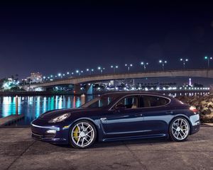 Preview wallpaper porsche, panamera s, city, night, side view