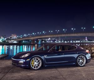 Preview wallpaper porsche, panamera s, city, night, side view