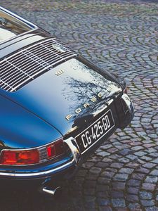 Preview wallpaper porsche, porsche 911, rear view