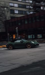 Preview wallpaper porsche, sports car, car, green, street, speed