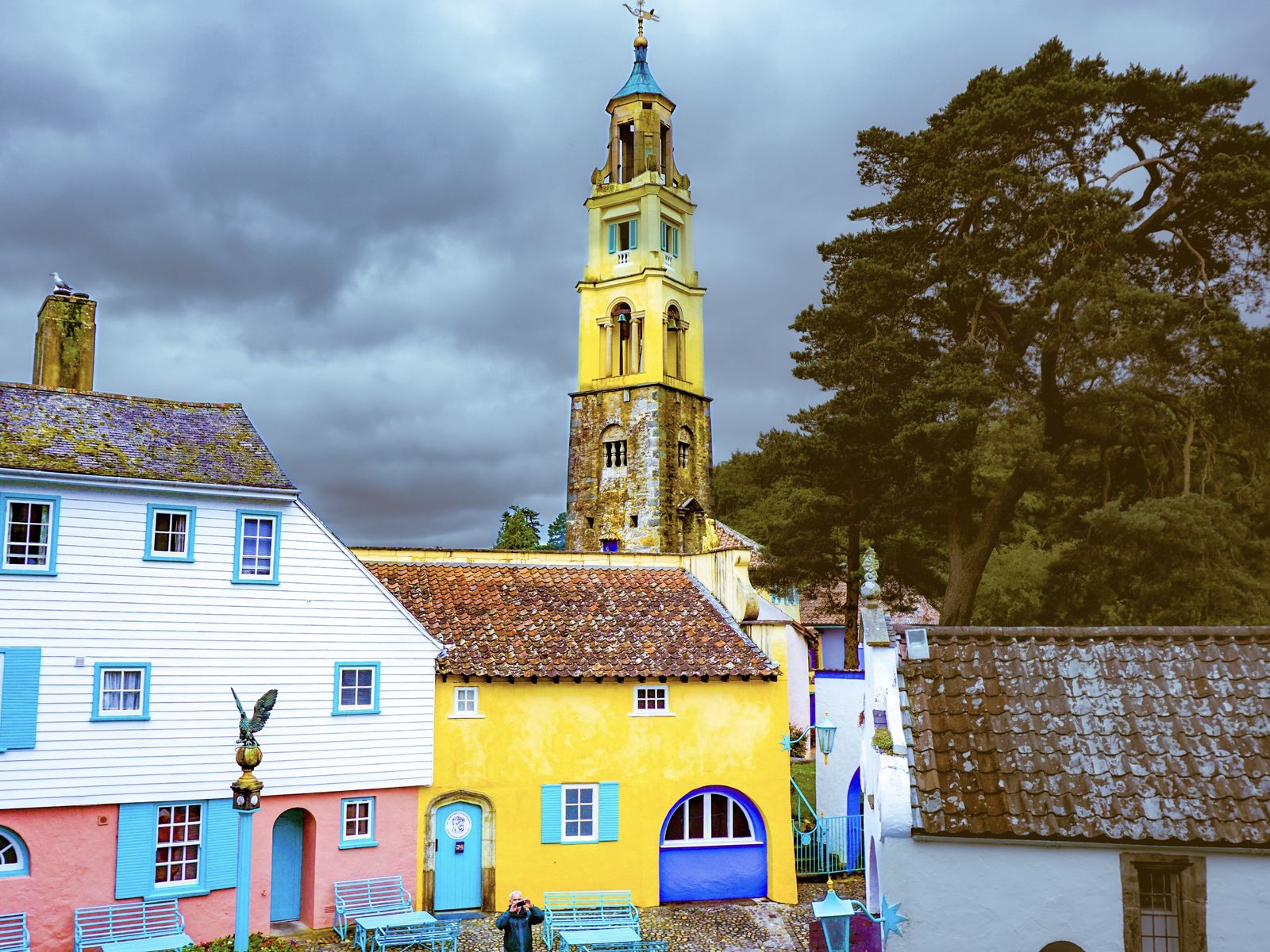 1600x1200 Wallpaper portmeirion, north wales, wales, buildings, architecture, facade