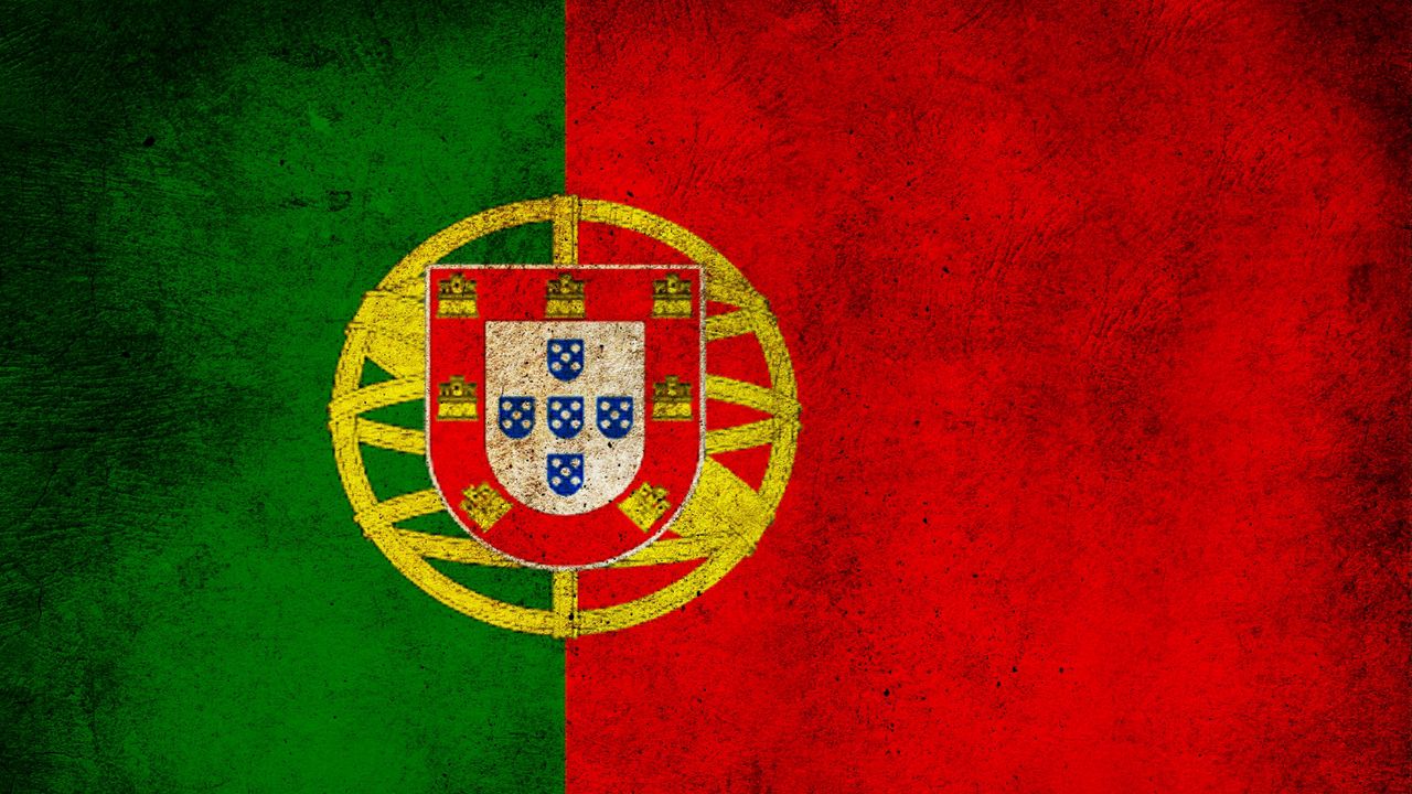 Wallpaper portugal, flag, stripes, colors, dirt
